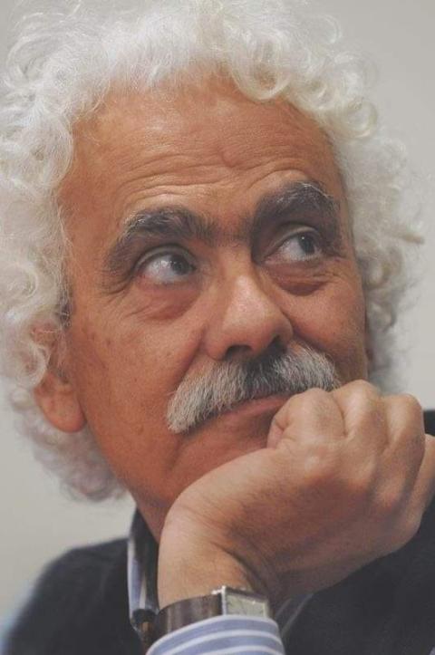 الثقافة  تنعى الكاتب والشاعر زكريا محمد.jpg