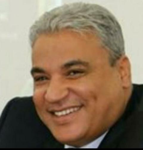 عادل السعدنى.jpg