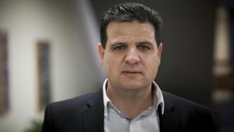 أيمن عودة.jpg
