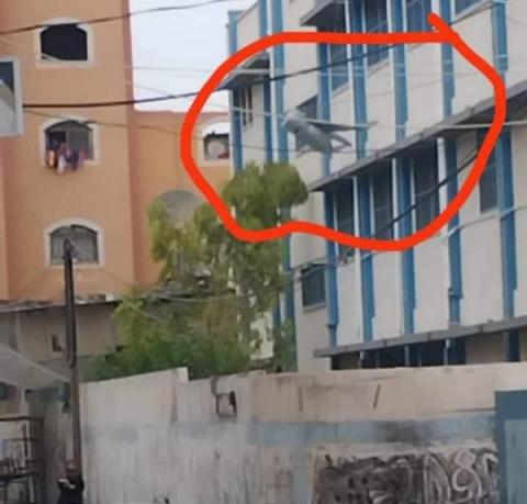 سقوط طائرة مسيرة إنتحارية من نوع اوربيتر في حي الزيتون شرق مدينة غزة.jpg
