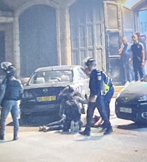 إصابة شاب في بلدة عناتا شمال شرق القدس