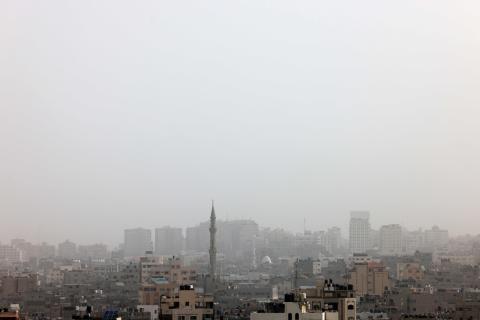 أجواء مغبرة في قطاع غزة .. تصوير.. الفرنسية
