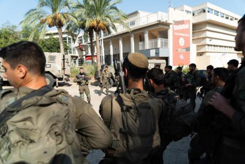 الجيش الإسرائيلي: اعتقال أحد العناصر المطلوبة في مخيم جنين