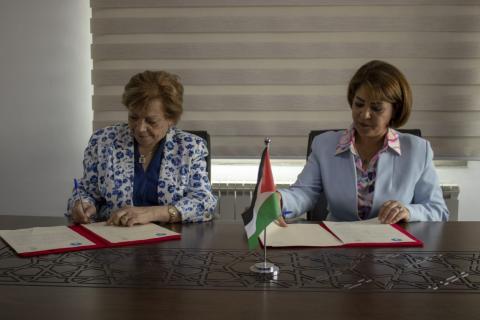 توقيع مذكرة تفاهم بين سلطة جودة البيئة والاتحاد العام للمرأة الفلسطينية