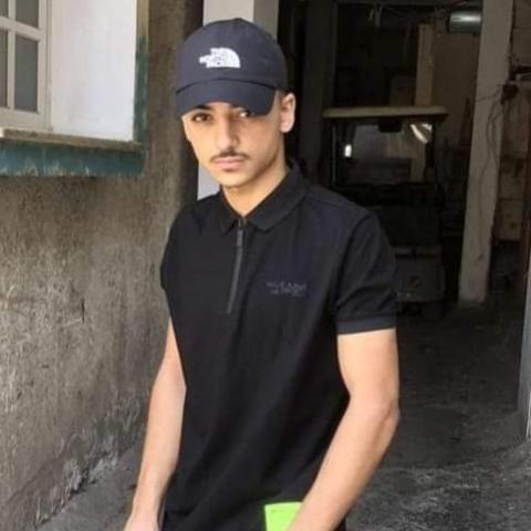 ضحية جريمة القتل في الفريديس هو الفتى عمر هاشم مراعنة (17 عاما).jpg