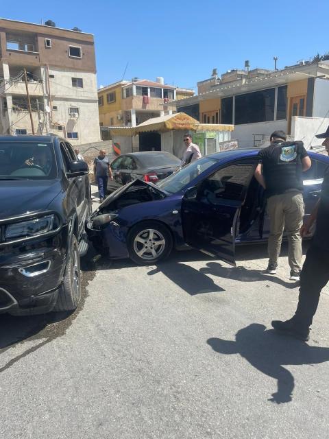 ما جرى في بلدة الظاهرية حادث سير بين مركبة غير قانونية ومركبة مرافقة لموكب دولة رئيس الوزراء الدكتور محمد اشتيه.jpg