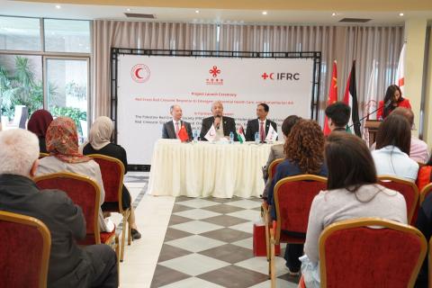 اطلاق مشروع استجابة جمعيات الصليب الأحمر والهلال الأحمر لحالات الطوارئ من خلال تقديم الرعاية الصحية الأساسية والمساعدات الإنسانية في فلسطين