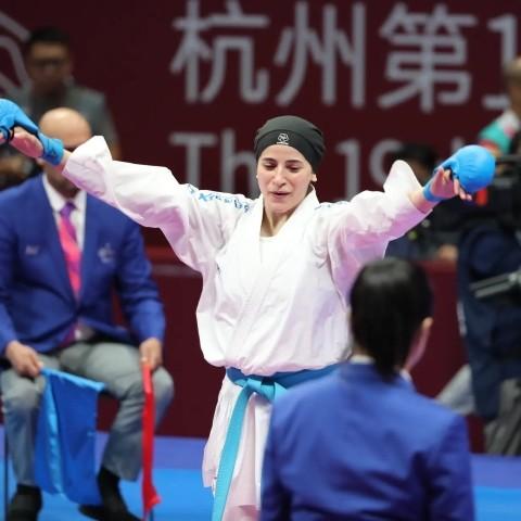 حلا القاضي  8.jpg