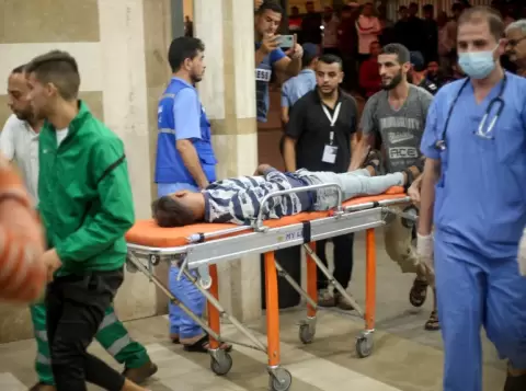 مستشفيات غزة تعاني نقصا حادا في المستلزمات الطبية (غيتي).webp