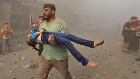 جثث لمئات النازحين على طرقات في غزة أعلنتها إسرائيل "آمنة"