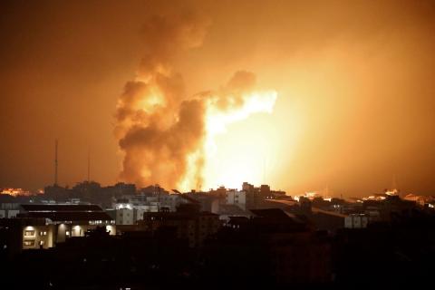 قصف ليلي على غزة.jpg-d8a3137b-f1a1-479c-ae5f-03eb7e459744.jpg