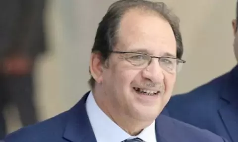 عباس كامل.webp