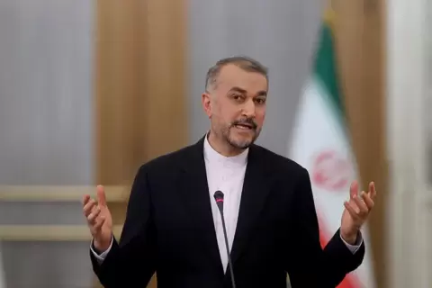 عبد اللهيان.. إذا أقدم الكيان الإسرائيلي على أي مغامرة فسيكون ردنا أسرع وأقوى وأوسع (وكالات).webp