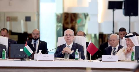 مصطفى: الحكومة الفلسطينية ملتزمة وفق ولايتها القانونية والسياسية والتزامها تجاه أبناء شعبنا بالتحركات لوقف الحرب