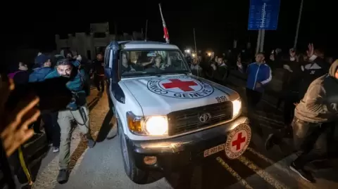 استئناف المحادثات في القاهرة غدا