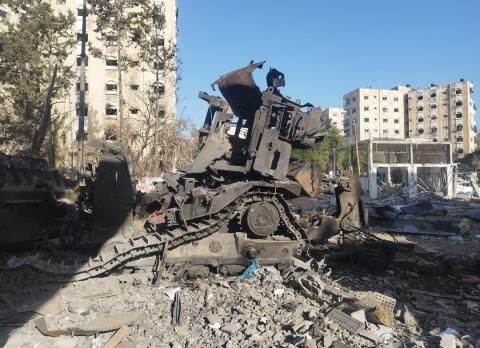 جرافة إسرائيلية من منطقة الصفطاي