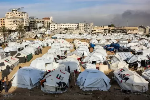 أوكسفام: 12 شاحنة مساعدات فقط دخلت شمال غزة في شهرين وسط عرقلة إسرائيلية