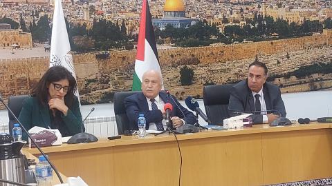 وزير الاقتصاد الفلسطيني.jpeg