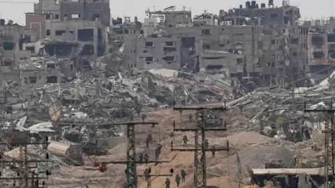 الاتصالات الفلسطينية.webp
