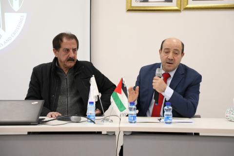 الموظين.jpg