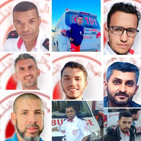مسعفين الهلال الأحمر.jpg
