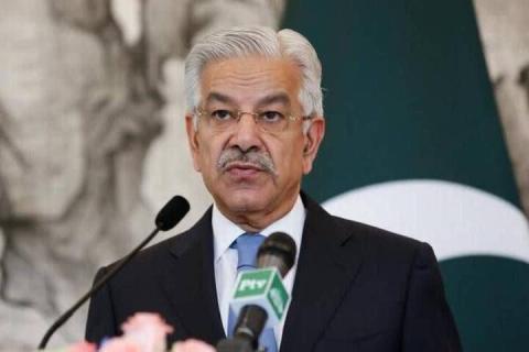 وزير الدفاع الباكستاني.jpg