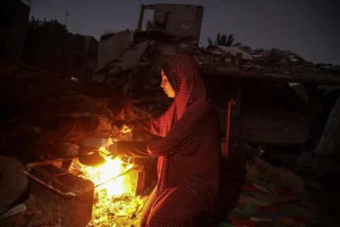 عائلات نازحة في غزة.jpg