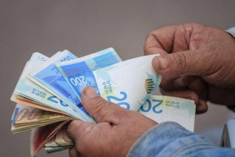 رواتب الموظفين.jpg