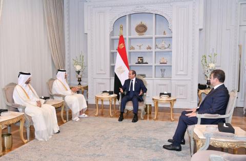 السيسي وزير خارجية قطر حمد.jpg