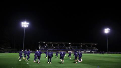 يحضر لاعبو المنتخب الفرنسي حصة تدريبية في ملعب تدريب المنتخب الوطني في كليرفونتين أون إيفلين، جنوب غرب باريس. 11 تشرين الثاني 2025. (أ ف ب).jpeg
