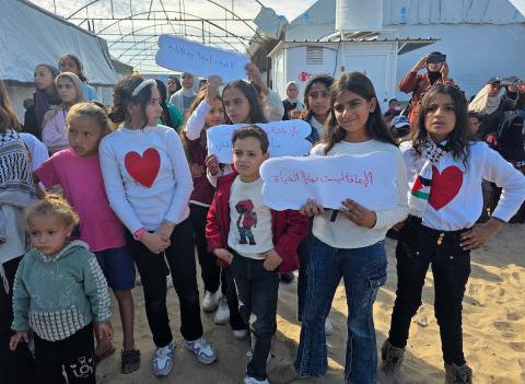 فعالية بمناسبة اليوم العالمي للأشخاص ذوي الإعاقة في خان يونس، 3 ديسمبر/كانون الأول 2025. تصوير: طارق محمد