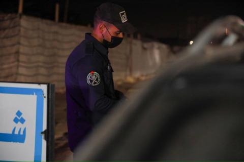 جانب من حواجز الانتشار الليلية للشرطة في إطار جهود بسط الأمن وتسهيل حركة المواطنين في محافظات قطاع غزة 8.jpg