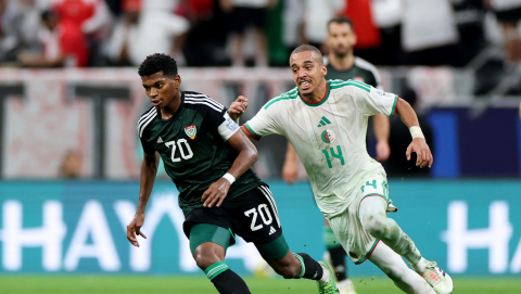 المنتخب الإماراتي يفوز بركلات الترجيح على نظيره الجزائري.png