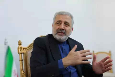 السفير الإيراني لدى السعودية علي رضا عنايتي .. رويترز.webp