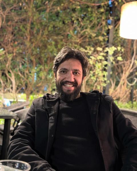 المؤلف عمار صبري.jpg