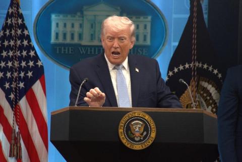 واشنطن 8 أبريل 2026 (شينخوا) الرئيس الأمريكي دونالد ترامب يتحدث خلال مؤتمر صحفي في البيت الأبيض في واشنطن العاصمة، الولايات المتحدة، يوم 6 أبريل 2026..JPG