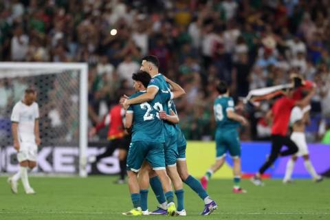 العراق يتأهل إلى المونديال بعد غياب 40 عاما.jpg