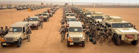 قوات تابعة للجيش المصري المنطقة الحدودية بسيناء (Getty Images) ...jpg