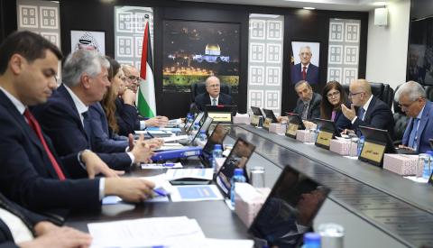 ترأس رئيس الوزراء الفلسطيني محمد مصطفى اجتماعاً لمجلس الوزراء في مدينة رام الله بالضفة الغربية في 24 مايو/أيار 2026.