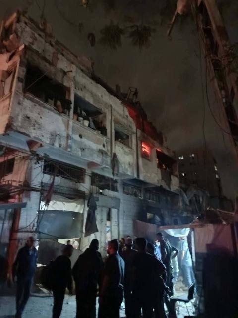 آثار قصف الاحتلال لشقة سكنية مأهولة في مدينة غزة..jpg