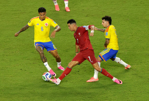 المنتخب الكولومبي يتعادل مع نظيره المنتخب البرتغالي ويحسم الصدارة.png