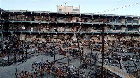أكثر من 179 مدرسة حكومية في قطاع غزة دُمّرت بشكل كامل، فيما تعرضت أكثر من 105 مدارس تابعة لوكالة غوث وتشغيل اللاجئين الفلسطينيين (الأونروا) للقصف والتخريب.jpg