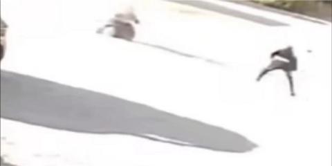 الأجهزة الأمنية الفلسطينية تلقي القبض على شخص قام بطعن زوجته بعدة طعنات يوم أمس قرب الجامعة وتباشر  التحقيق بملابسات الحادث ..jpg