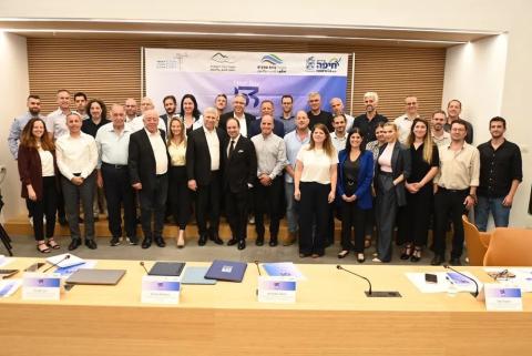 53 رؤساء بلدية من شمال إسرائيل يوقعون ميثاق مشترك واطلاق تحالف  الخليج الجديد IMEC.jpg