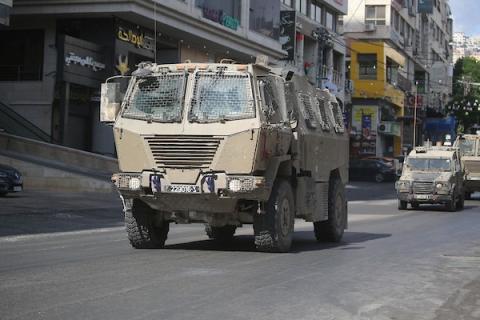 الجيش الإسرائيلي يقتحم مناطق في الضفة الغربية يوم 25 يوليو/تموز.صورة: محمد ناصر