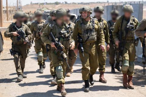 رئيس الأركان أجرى اليوم جولة ميدانية برفقة قادة بالجيش في جنوب #سوريا ...jpg