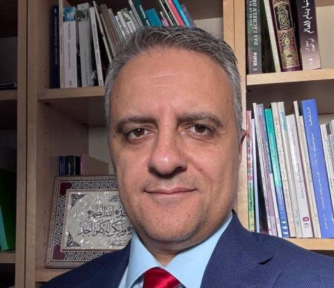 جمال نزال المتحدث باسم حركة «فتح» وعضو مجلسها الثوري.jpg