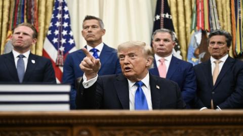 الرئيس الأميركي دونالد ترامب في المكتب البيضاوي بالبيت الأبيض في واشنطن . 2 أيلول 2026. (أ ف ب).jpeg
