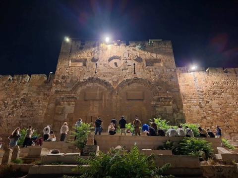 محافظة القدس ترصد عدوان الاحتلال على المسجد الأقصى.jpg