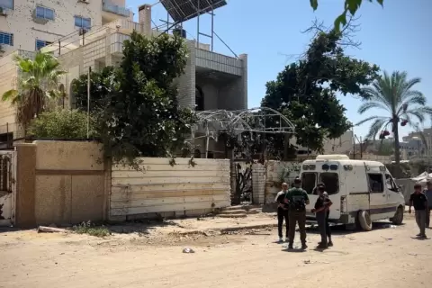 المنزل الذي اعتقل فيه مسؤول الأمن الداخلي معين العرابيد في غزة (الجزيرة).webp